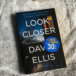 Look Closer by David Ellis Book